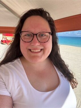 Meet your Posher, Lexi